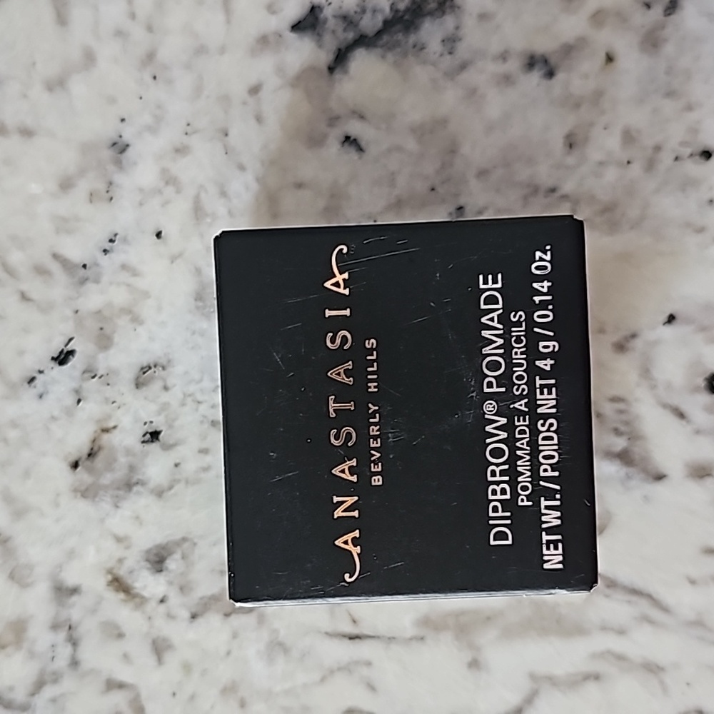 Anastasia dipbrow pomade in ebony
